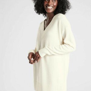 New Athleta Ivory Sweater Tunic